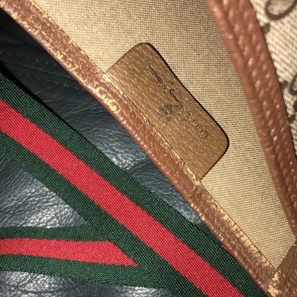 ⭐️Host Pick⭐️ VINTAGE GUCCI TOTE BAG - Picture 16 of 16